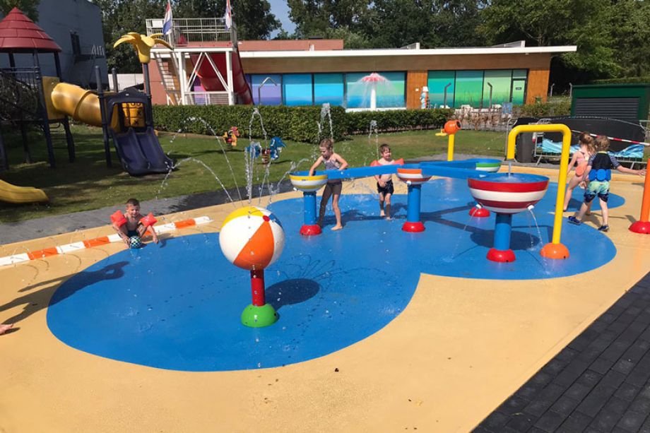 Waterspeeltuin Zwembad Stappegoor Tilburg